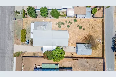 33060 Robert, Wildomar, CA 92595 - Photo 2