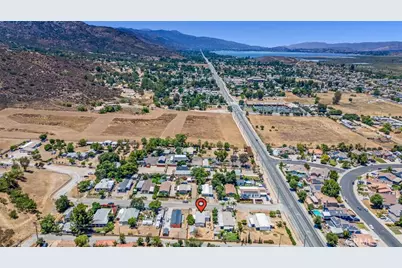 33060 Robert, Wildomar, CA 92595 - Photo 16