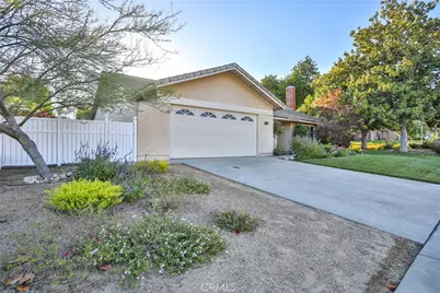 1345 N Erin Avenue, Upland, CA 91786 - Photo 2