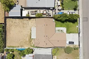 805 Lawson, Bakersfield, CA 93307 - Photo 28