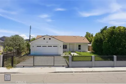 805 Lawson, Bakersfield, CA 93307 - Photo 1