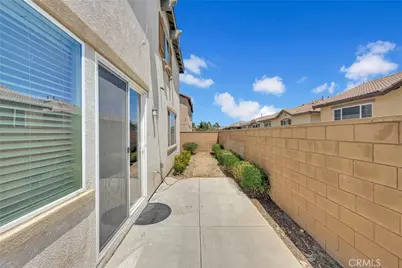 15457 Red Pepper Place, Fontana, CA 92336 - Photo 36