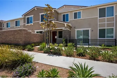 16540 Wyndham Lane #7, Fontana, CA 92336 - Photo 2