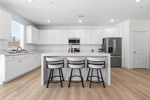 30330 Spineflower St, Murrieta, CA 92563 - Photo 8