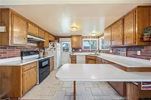 8630 Holly, Rancho Cucamonga, CA 91701 - Photo 22