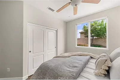4568 Creekside, Fontana, CA 92336 - Photo 20