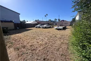 527 W 93rd, Los Angeles, CA 90044 - Photo 4
