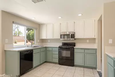 2940 Tumbleweed Street, Ontario, CA 91761 - Photo 20