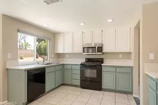 2940 Tumbleweed St, Ontario, CA 91761 - Photo 20