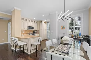 3160 Watermarke, Irvine, CA 92612 - Photo 10