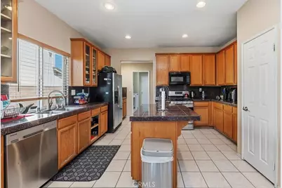 12927 Osprey Street, Eastvale, CA 92880 - Photo 18