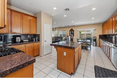 12927 Osprey Street, Eastvale, CA 92880 - Photo 20