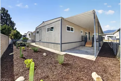 3945 Bradford #16, La Verne, CA 91750 - Photo 32