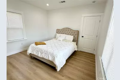 4207 S Van Ness Avenue, Los Angeles, CA 90062 - Photo 20