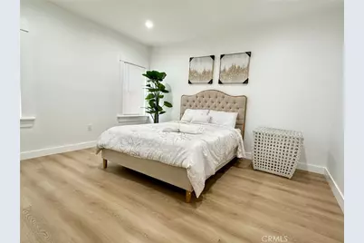 4207 S Van Ness Avenue, Los Angeles, CA 90062 - Photo 18