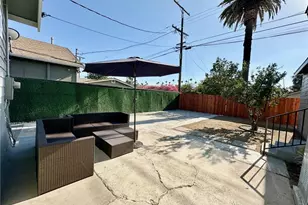 4207 S Van Ness Ave, Los Angeles, CA 90062 - Photo 26
