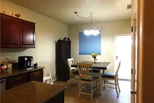 9413 Karen, California City, CA 93505 - Photo 10