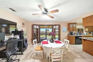 18143 Kalin Ranch Dr, Victorville, CA 92395 - Photo 12