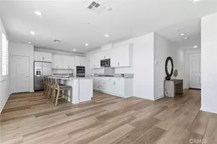 30266 Arroyo Spgs St, Murrieta, CA 92563 - Photo 12