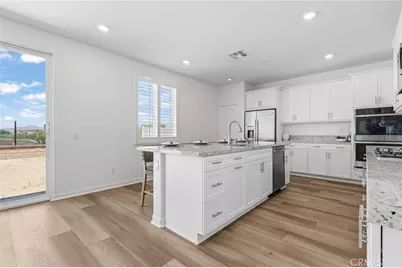 30266 Arroyo Springs Street, Murrieta, CA 92563 - Photo 18