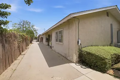 156 E 49th, Long Beach, CA 90805 - Photo 20