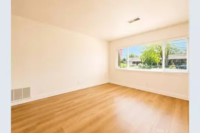 1975 5th Street, La Verne, CA 91750 - Photo 4