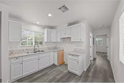 1659 W 39th Street, Los Angeles, CA 90062 - Photo 34