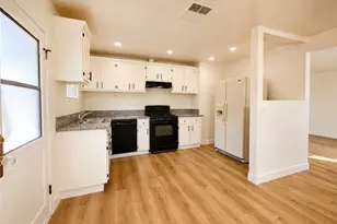 1975 5th St, La Verne, CA 91750 - Photo 4