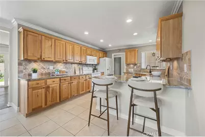 1571 W Pacific, Anaheim, CA 92802 - Photo 8