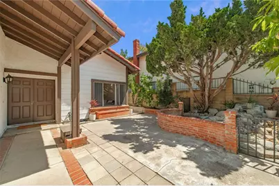 3 Old Wood, Phillips Ranch, CA 91766 - Photo 12