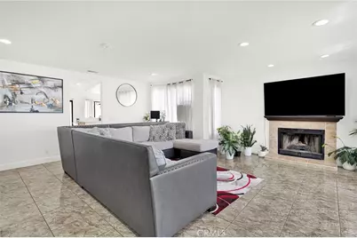 12400 Emeraldstone Dr., Victorville, CA 92392 - Photo 4