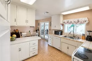 11934 Peach Tree, Yucaipa, CA 92399 - Photo 8
