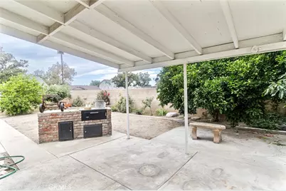 9974 Pinyon Court, Fontana, CA 92335 - Photo 18