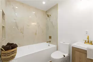 3477 W 71st, Los Angeles, CA 90043 - Photo 10