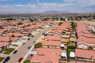 17557 Caprice Way, Victorville, CA 92395 - Photo 48