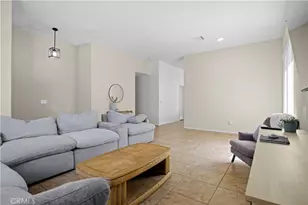 17557 Caprice Way, Victorville, CA 92395 - Photo 34