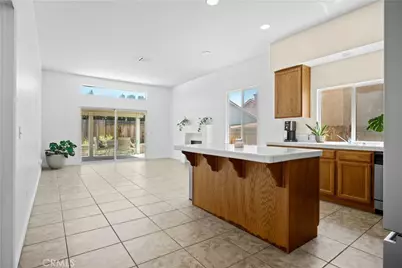 17557 Caprice Way, Victorville, CA 92395 - Photo 6