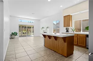 17557 Caprice Way, Victorville, CA 92395 - Photo 6