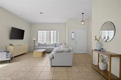 17557 Caprice Way, Victorville, CA 92395 - Photo 34