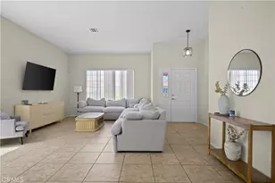 17557 Caprice Way, Victorville, CA 92395 - Photo 34