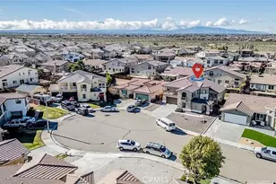 11958 Russell Ct, Victorville, CA 92392 - Photo 2