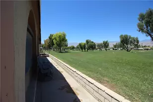 39105 Manzanita Dr, Palm Desert, CA 92260 - Photo 12