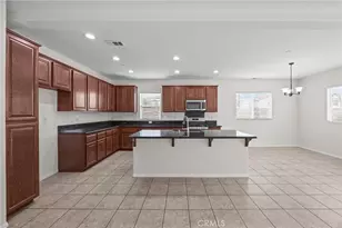 6974 Stanza Ct, Fontana, CA 92336 - Photo 4