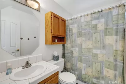 13205 Alta Vista, Victorville, CA 92395 - Photo 24