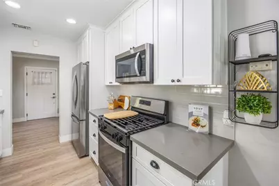 1760 W 9th, Pomona, CA 91766 - Photo 20