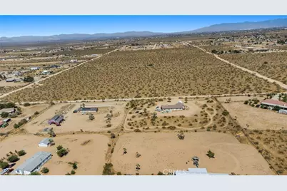 1 Nevada Road, Phelan, CA 92371 - Photo 32
