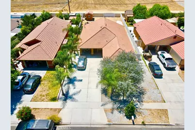 339 7th Street, Perris, CA 92571 - Photo 2
