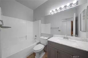 1219 W Holguin St, Lancaster, CA 93534 - Photo 8
