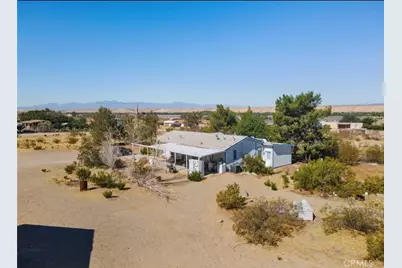24374 Mobray Avenue, Oro Grande, CA 92368 - Photo 12