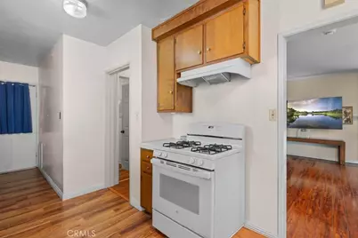 1901 Hauser, Los Angeles, CA 90016 - Photo 18